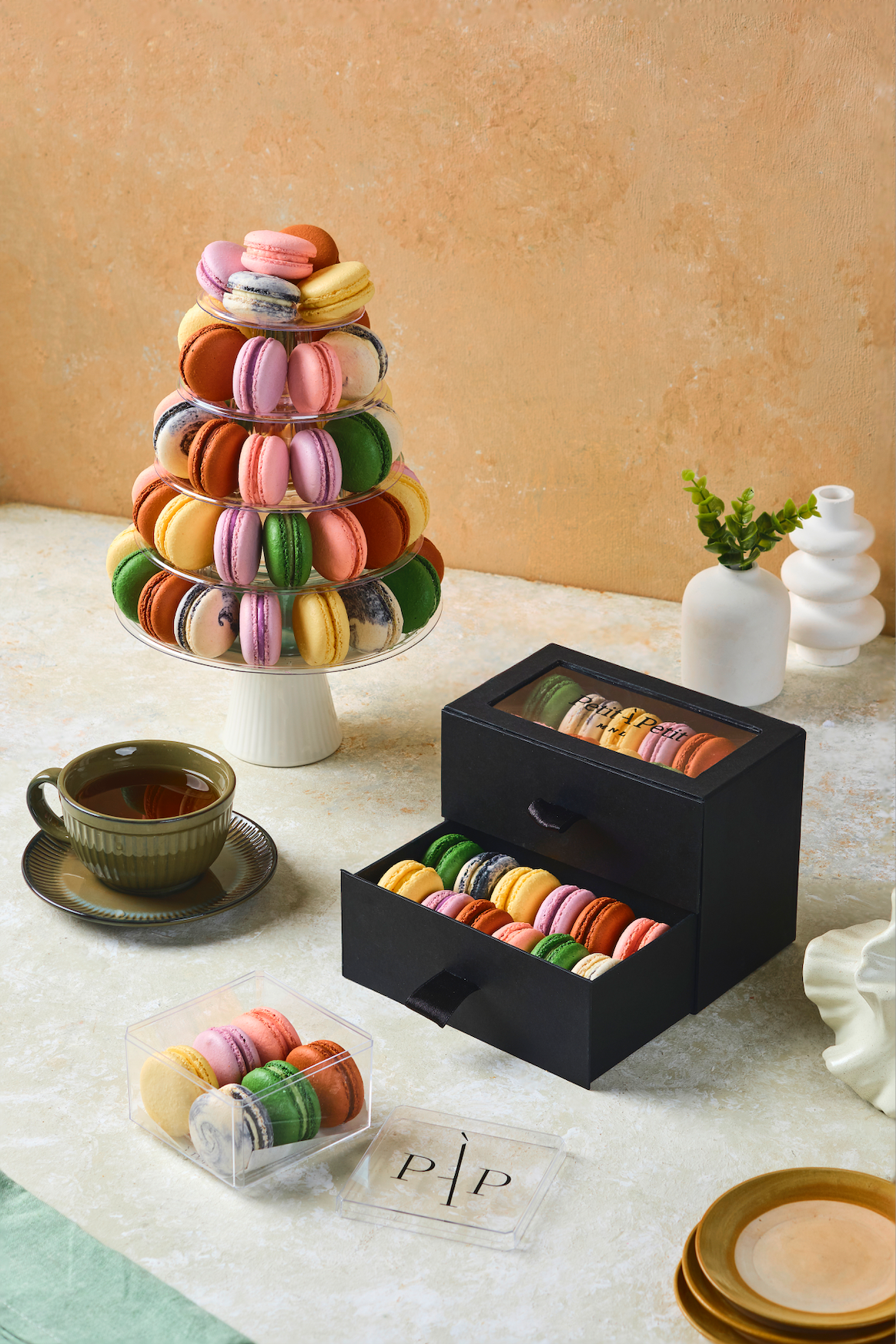 MACARONS