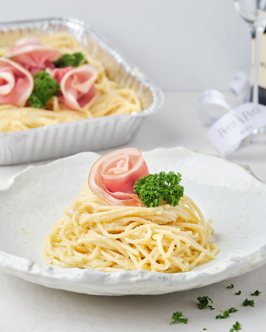 Truffle Pasta with Prosciutto Rosettes